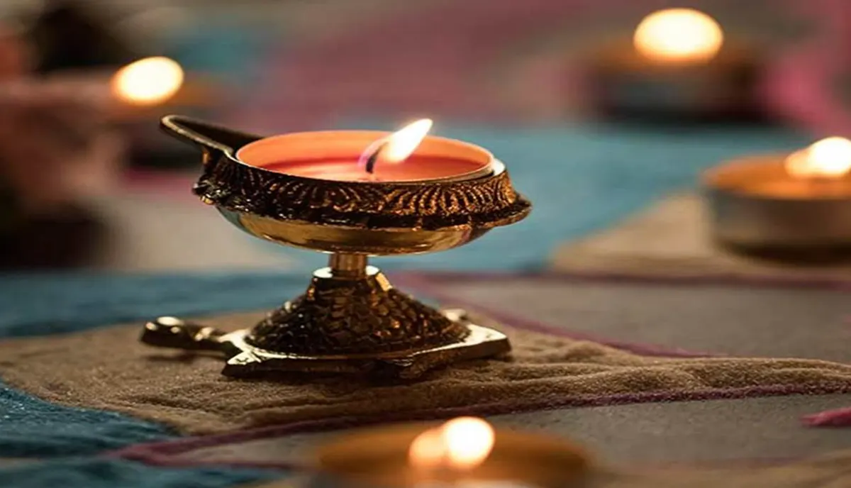 नवरात्रि अखण्ड ज्योति नियम : नवरात्रि में जलाई जाती है अखण्ड ज्योति, जानें अखण्ड ज्योति जलाने के कारण से लेकर उसके नियम तक की सम्पूर्ण जानकारी
