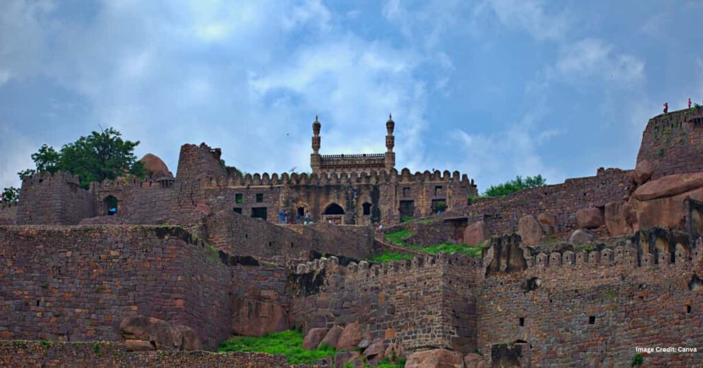 Top 10 Must-Visit Places in Hyderabad for First Timers
